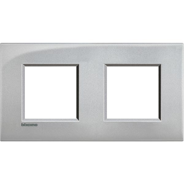 Placa embellecedora Livinglight AIR de color Tech - 2x2mod